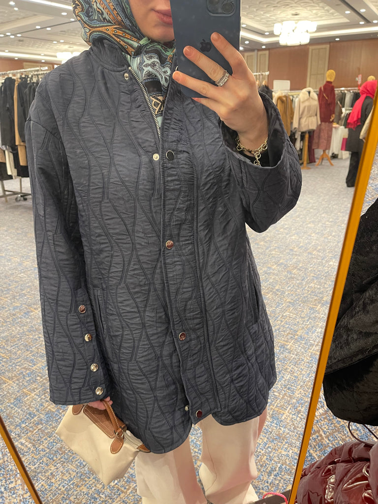 Kapitone lacivert mont