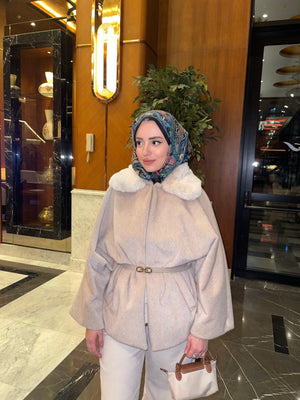 Fox yakası kürklü kaban