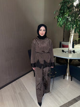 Görseli Galeri görüntüleyiciye yükleyin, Luora dantel detaylı takım