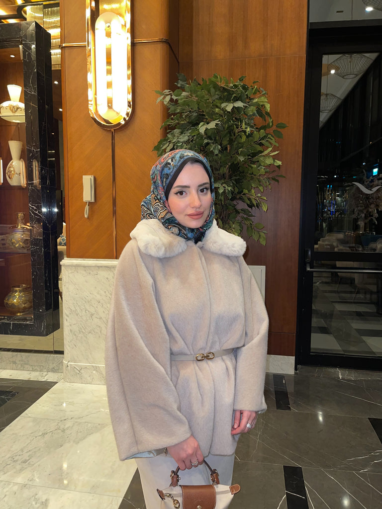 Fox yakası kürklü kaban